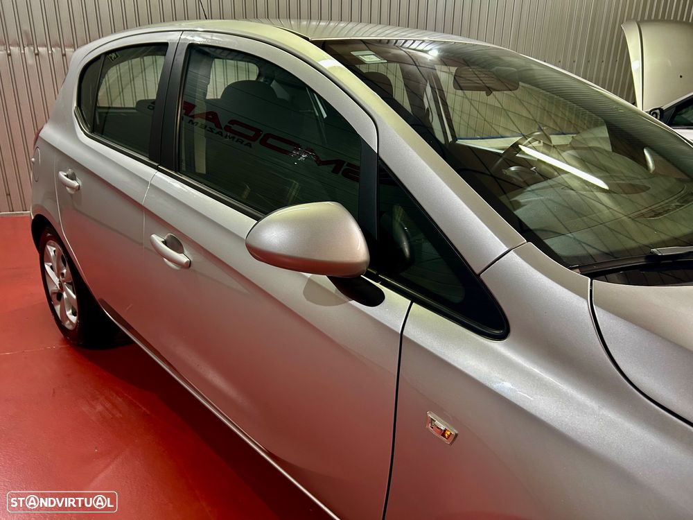 Opel Corsa 1.3 CDTi Cosmo - 27