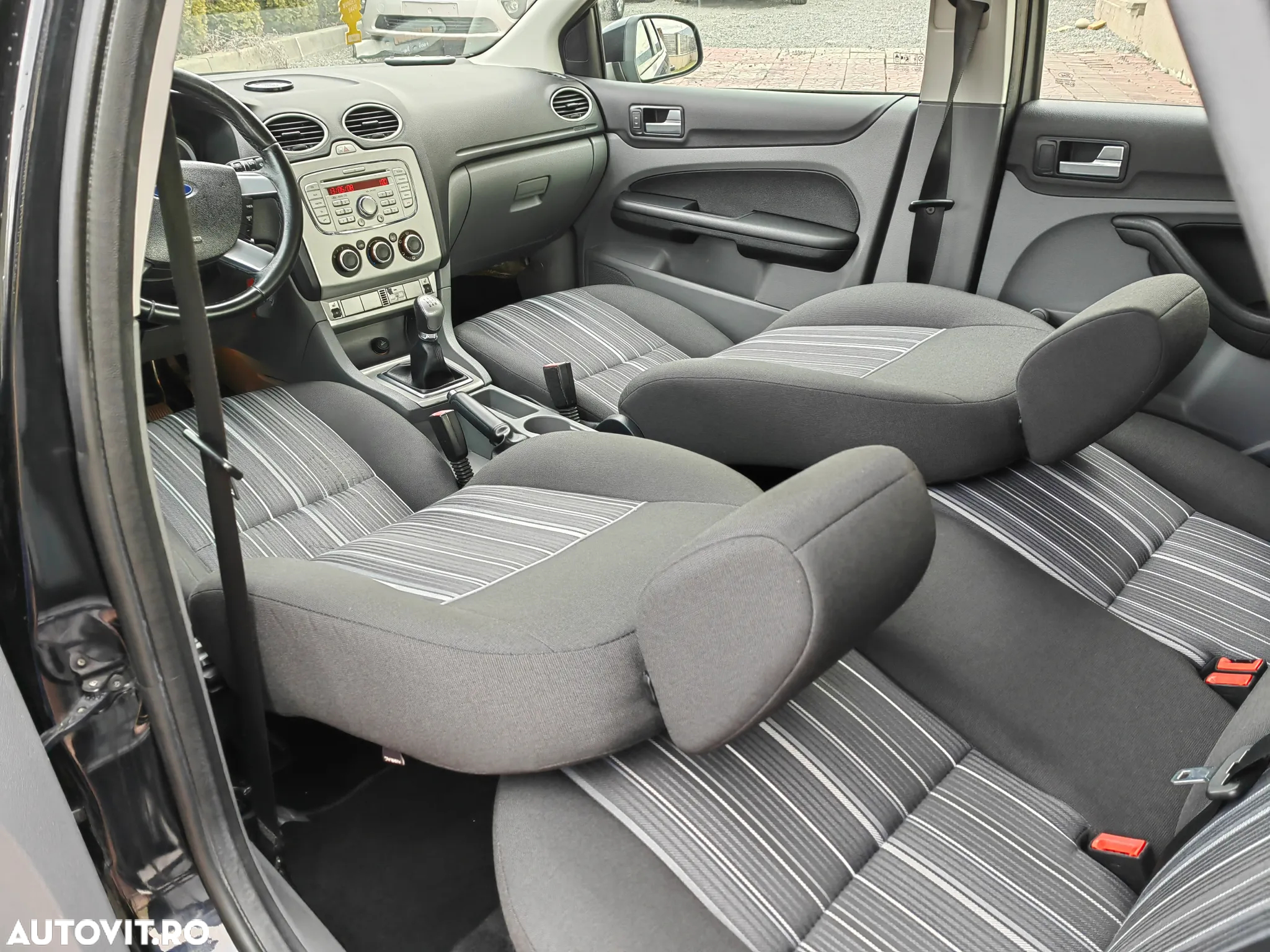 Ford Focus 1.6 TDCi Style - 16
