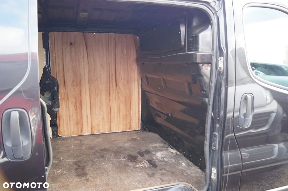 Opel VIVARO - 17