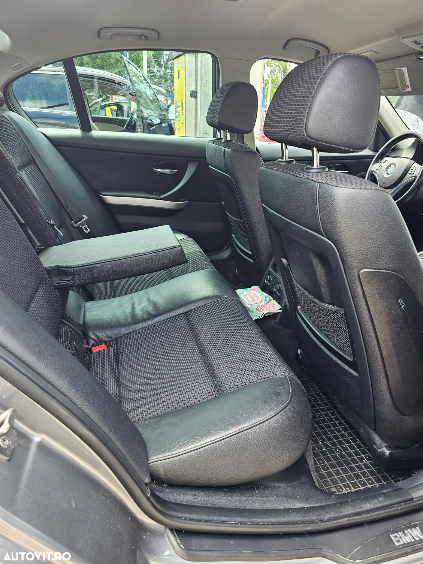 BMW Seria 3 - 25