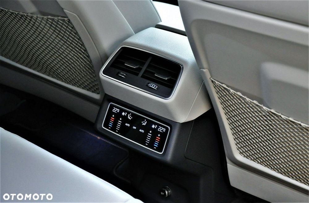 Audi e-tron Sportback - 28