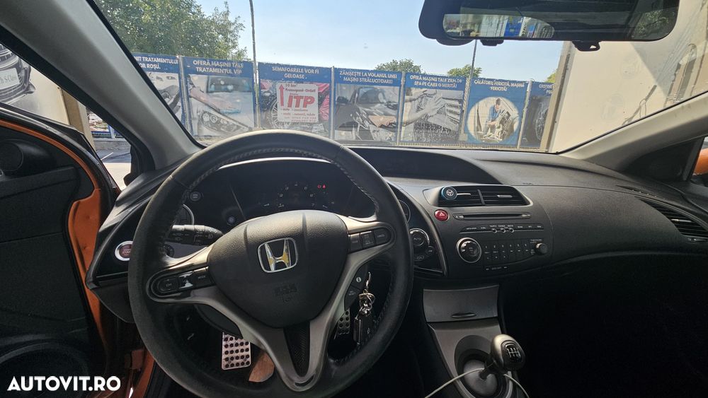 Honda Civic 1.8 Executive - 7