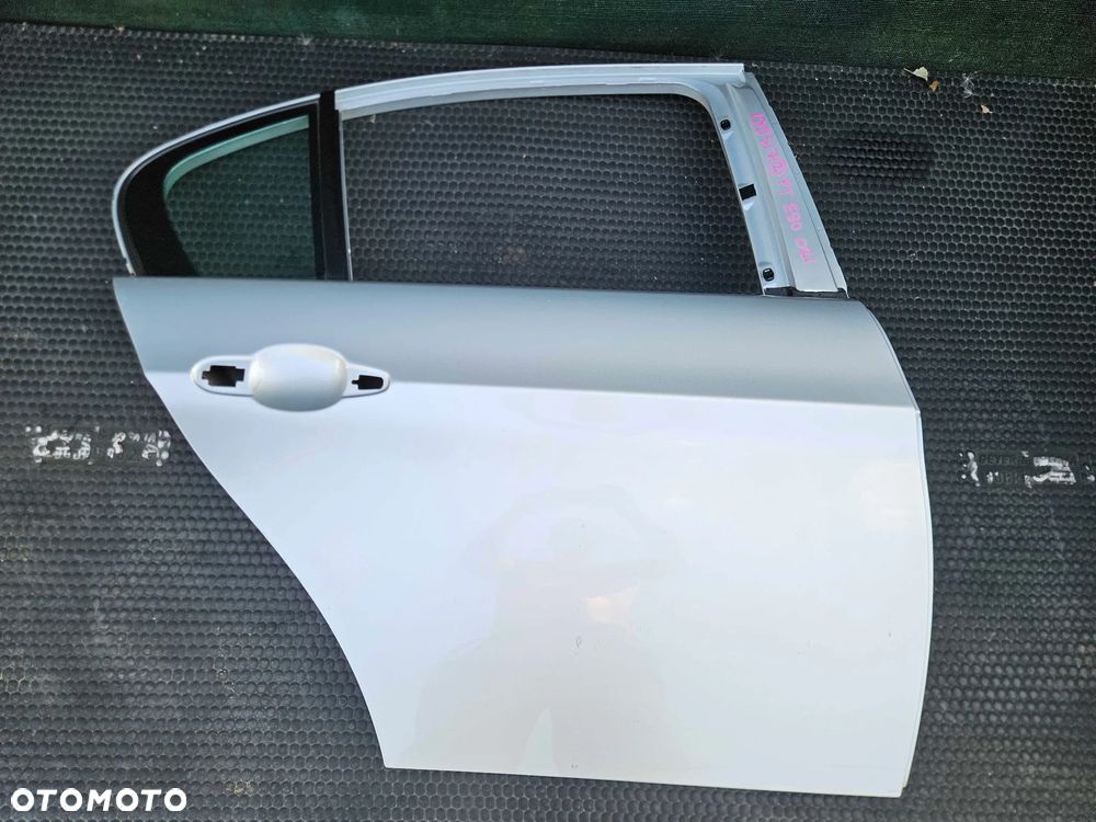 Drzwi Tyl Tylne Lewe Prawe Poszycie Szyba Srebrne 354 Titansilber BMW 3 E90 sedan Oryginal Lakier 2009r - 29