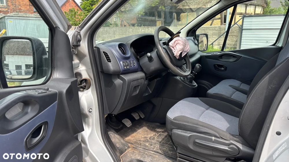 Opel VIVARO - 14