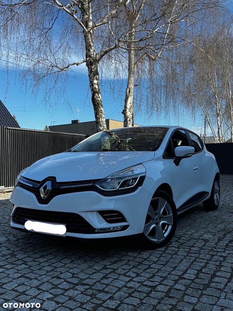Renault Clio - 1
