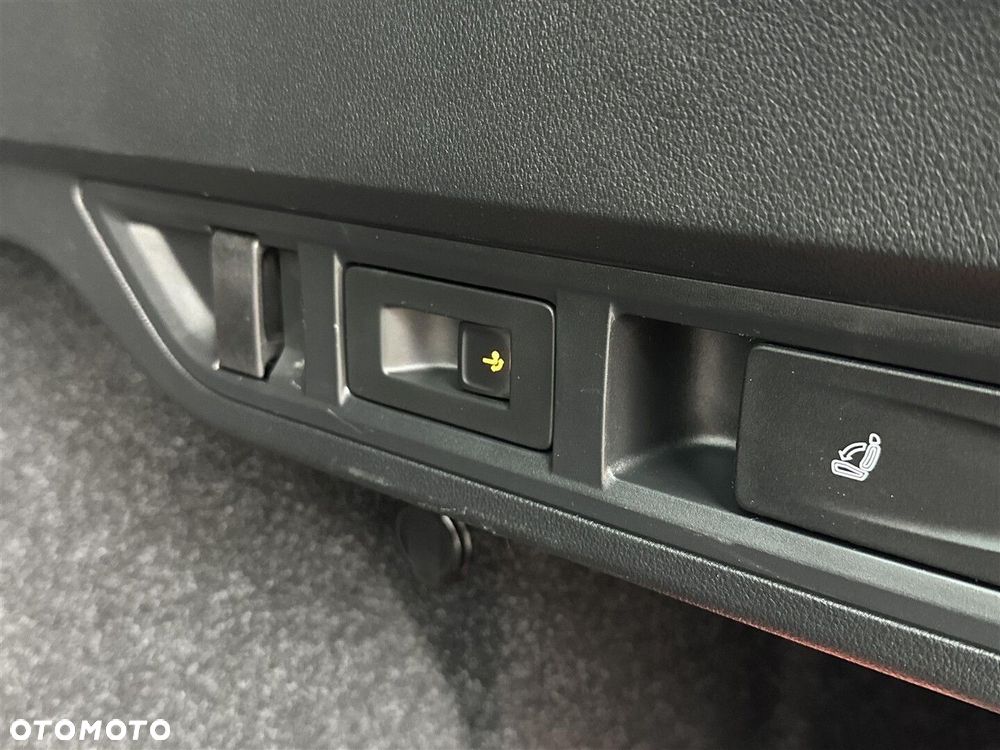 Skoda Octavia 2.0 TDI RS DSG - 34