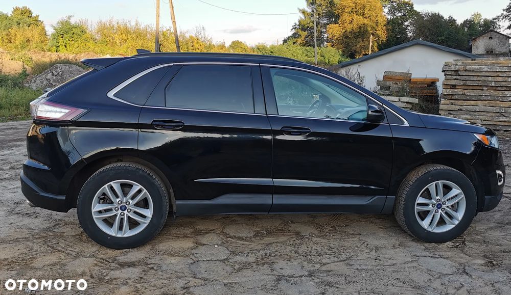 Ford Edge - 4