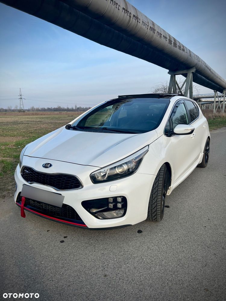 Kia Ceed 1.6 T-GDI GT - 1