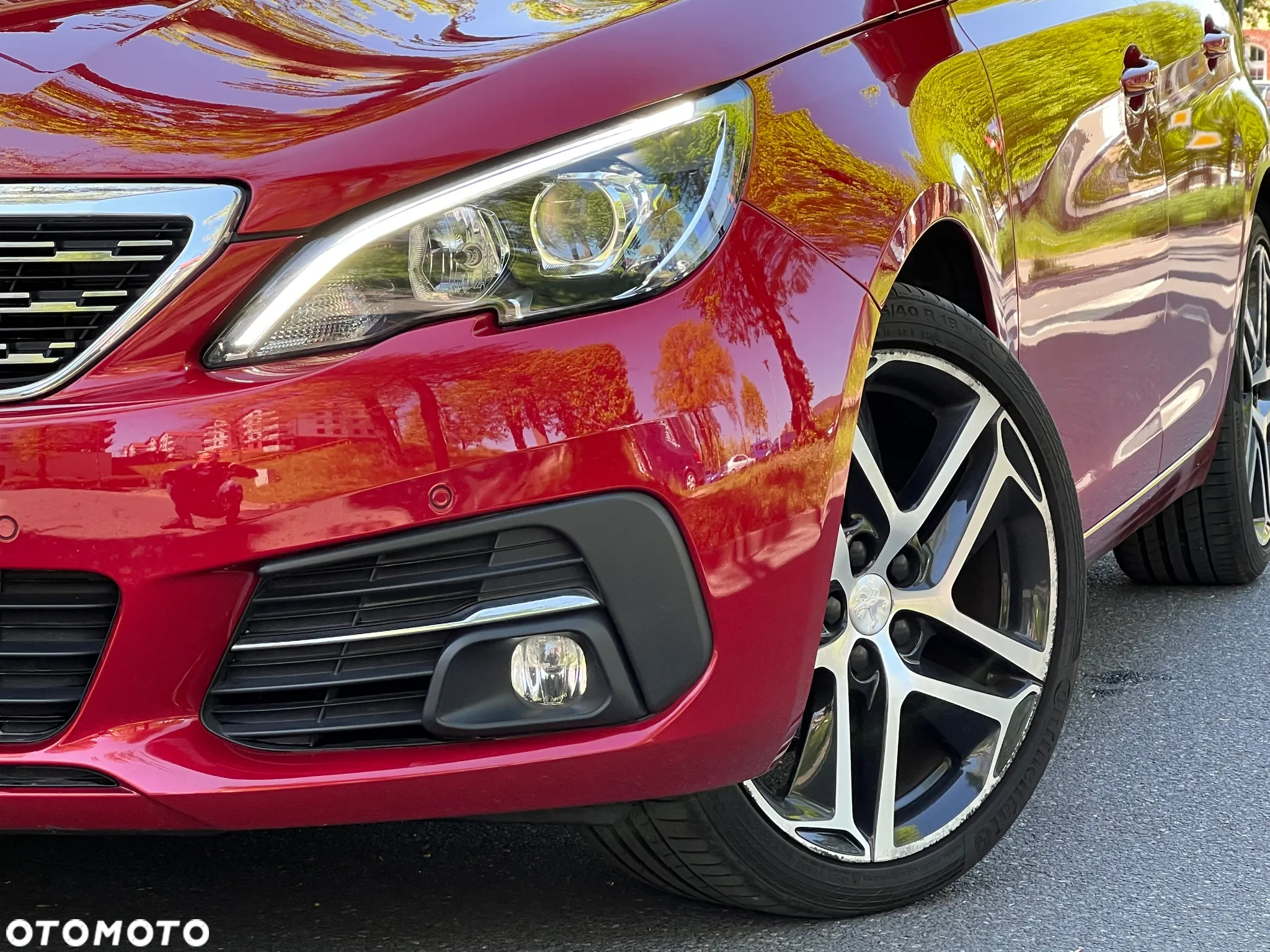 Peugeot 308 1.2 PureTech Allure S&S - 31