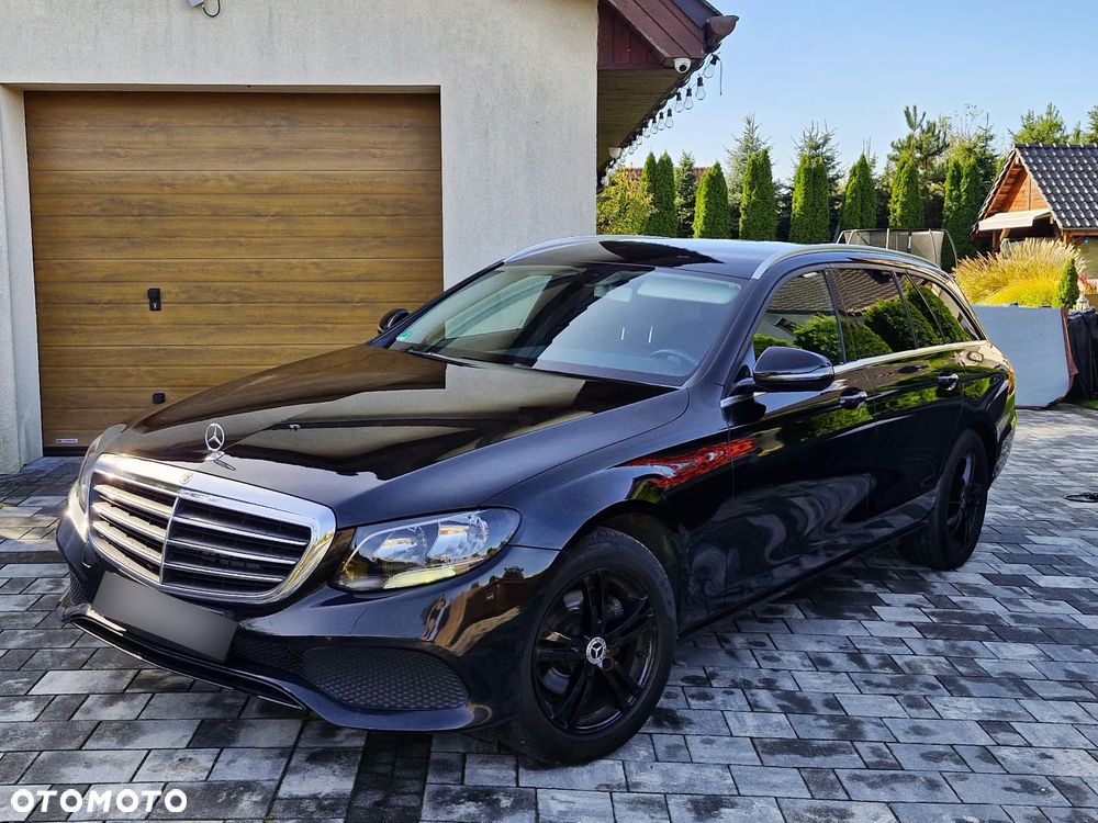 Mercedes-Benz Klasa E 200 d 9G-TRONIC - 1