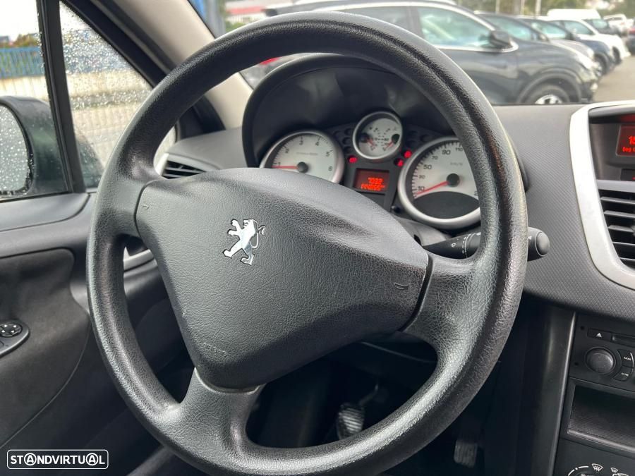 Peugeot 207 1.4 16V Open - 5