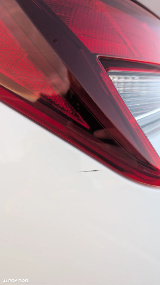 Hyundai Elantra - 27