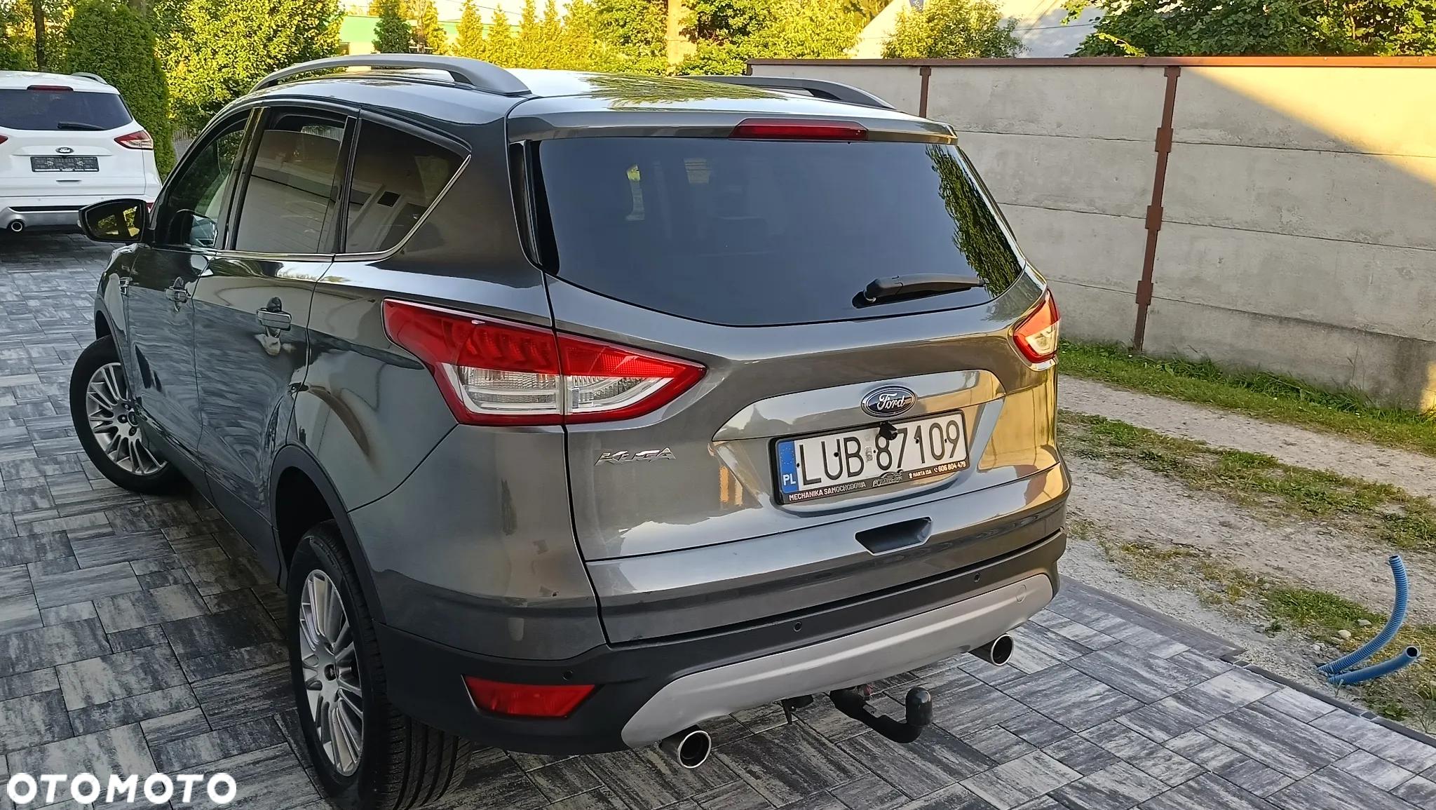 Ford Kuga 2.0 TDCi 4WD Titanium - 4