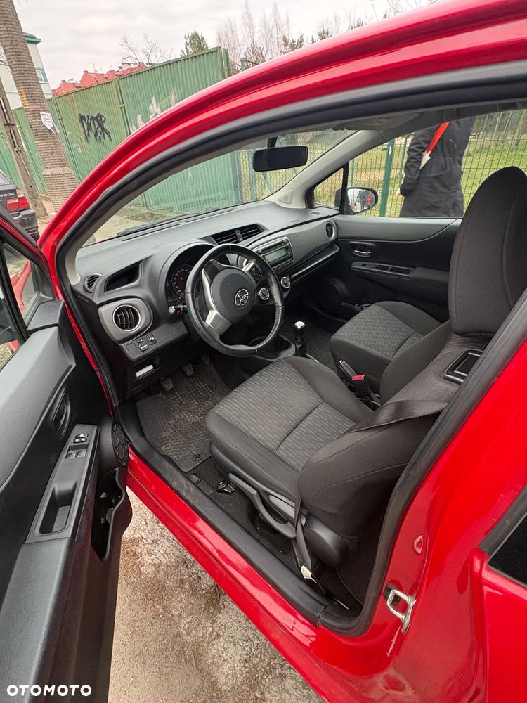 Toyota Yaris 1.0 Active - 7