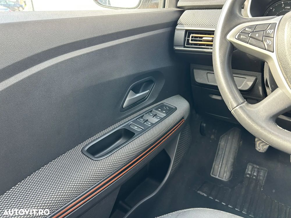 Dacia Sandero TCe 90 MT5 Expression - 19