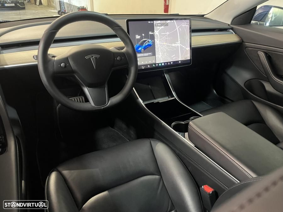 Tesla Model 3 Performance Dual Motor AWD - 25