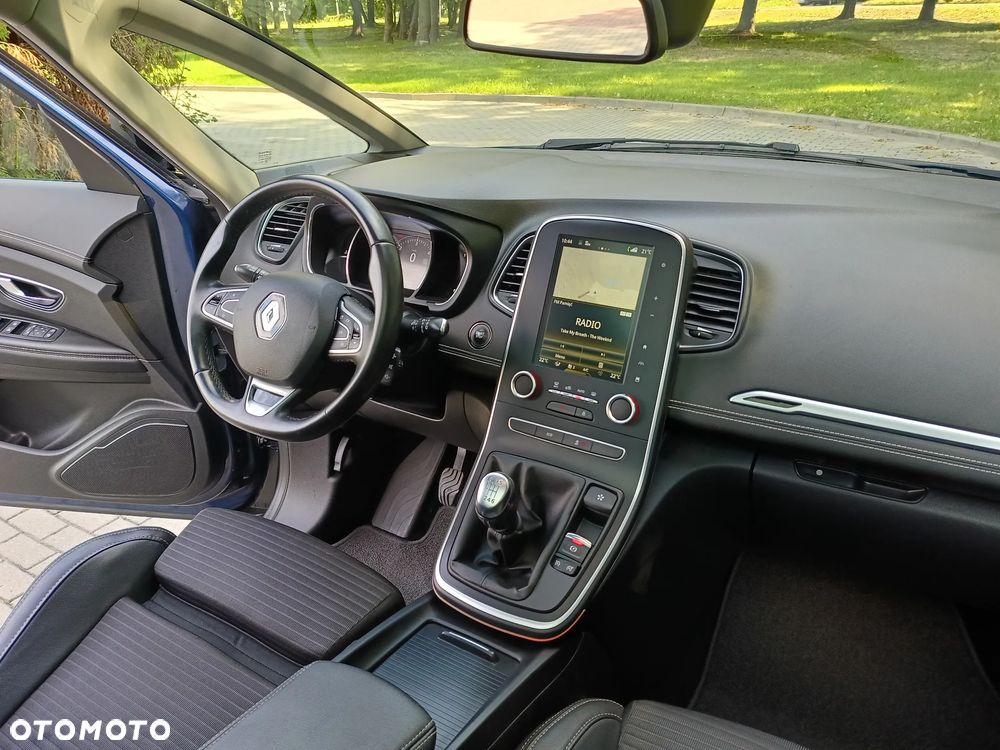 Renault Scenic - 12