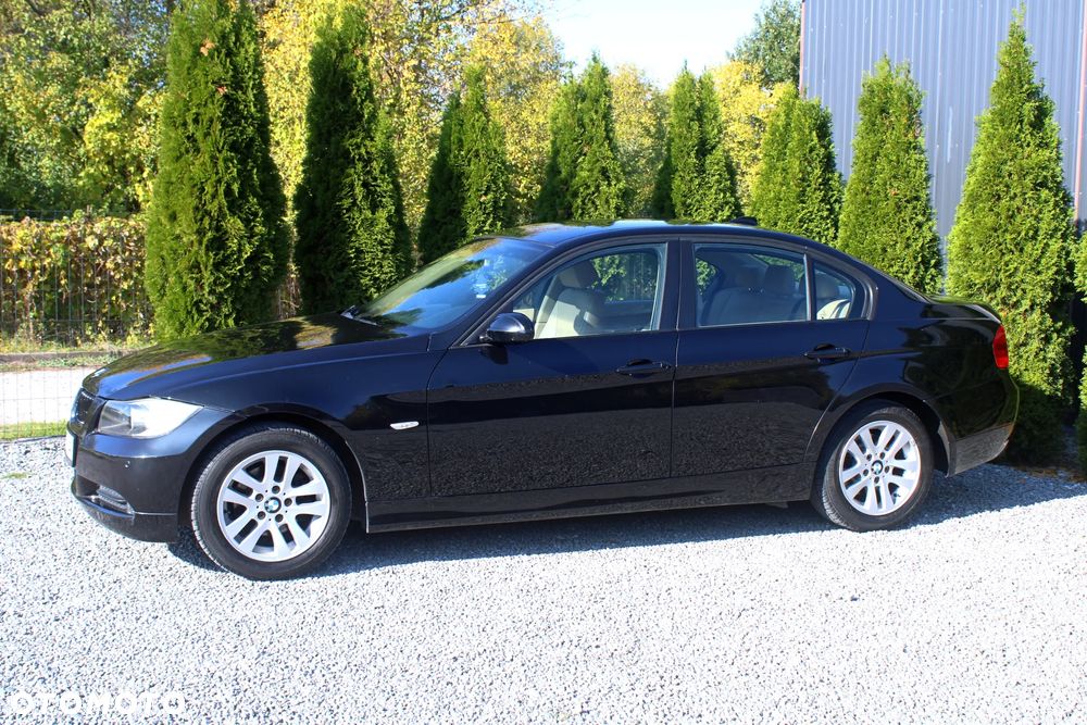 BMW Seria 3 318i - 7