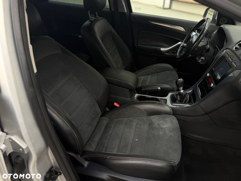 Ford Mondeo 1.6 TDCi Titanium - 12