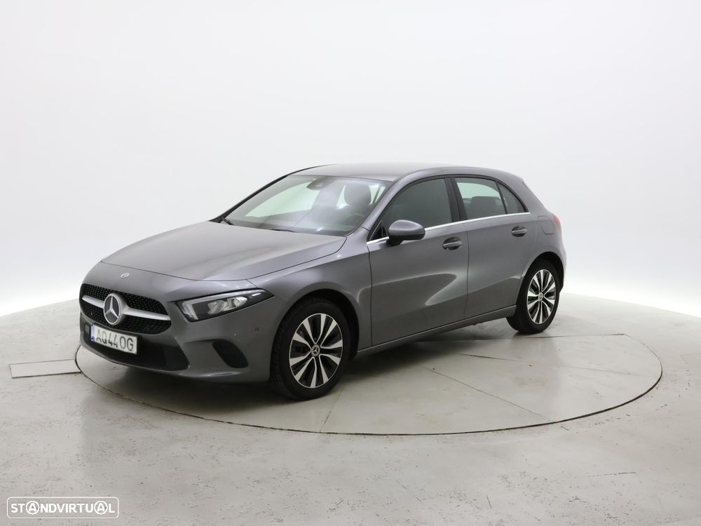 Mercedes-Benz A 250 e Style Plus - 1