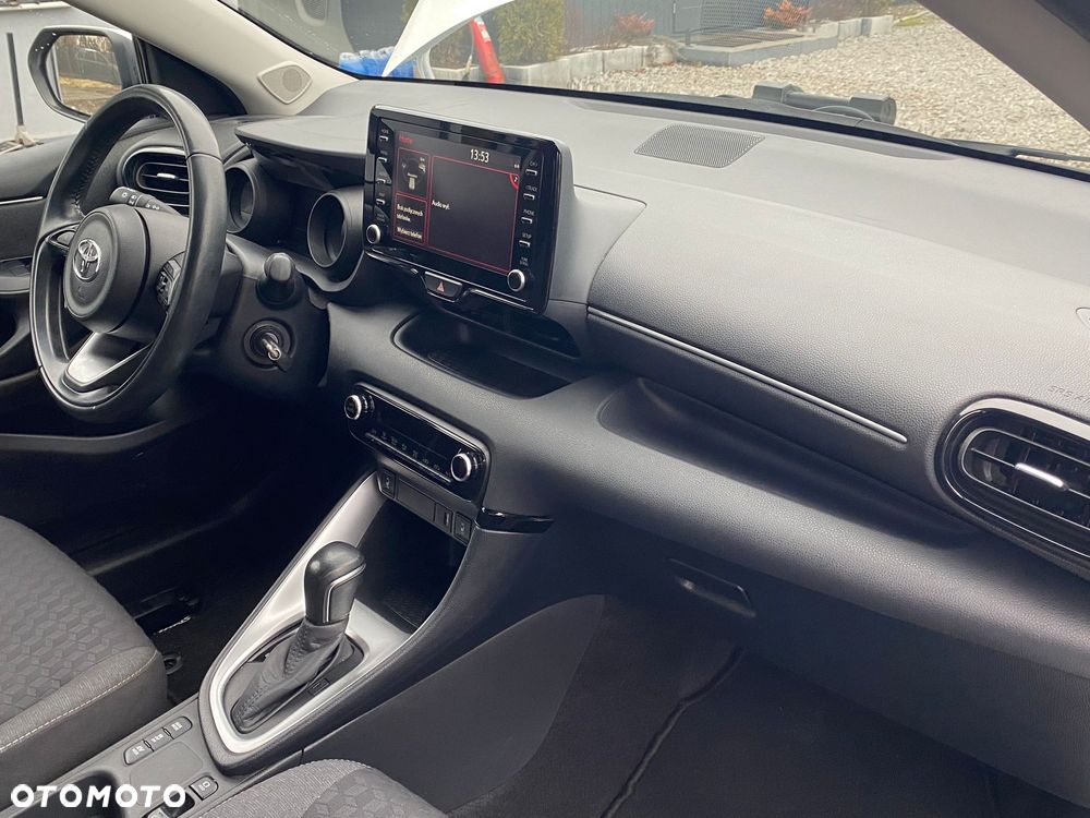 Toyota Yaris Hybrid 1.5 Selection Style - 17