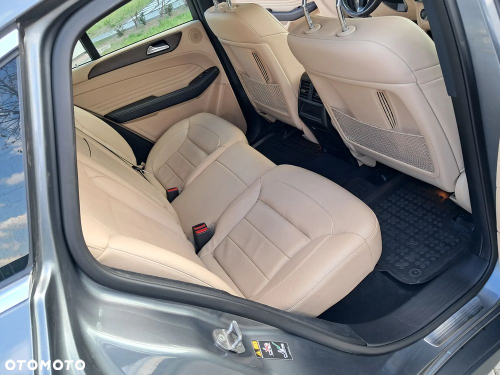 Mercedes-Benz GLE 350 d 4-Matic - 12