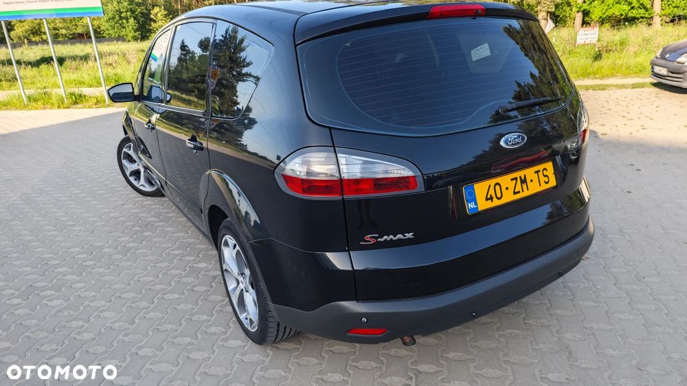 Ford S-Max 2.0 Titanium - 13