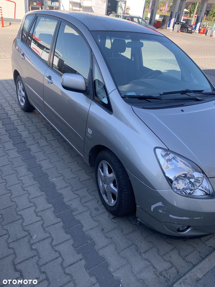 Toyota Corolla Verso 2.0 D-4D Sol - 7