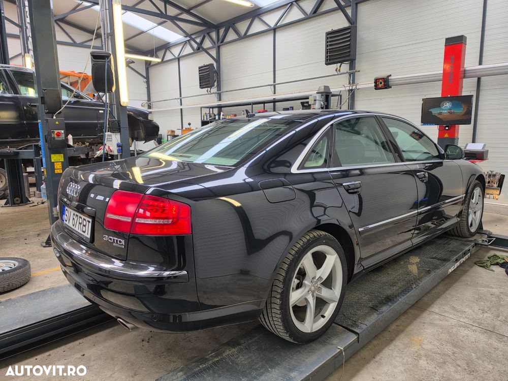 Audi A8 3.0 TDI DPF quattro Tip - 22