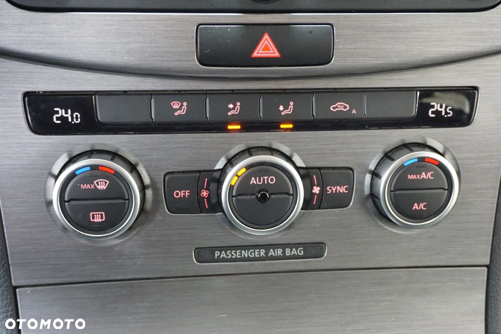 Volkswagen Passat 2.0 TDI Comfortline - 32