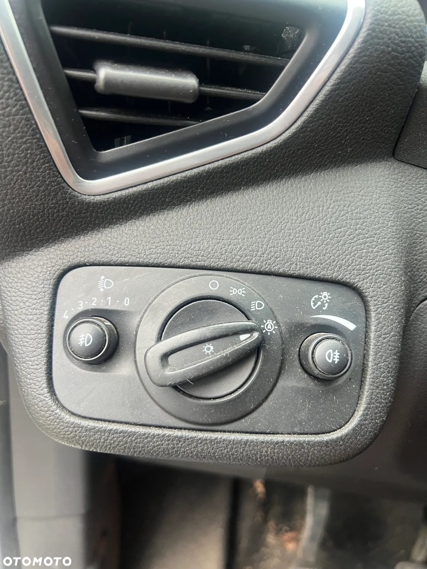 Ford Kuga 2.0 TDCi 4WD Titanium - 12