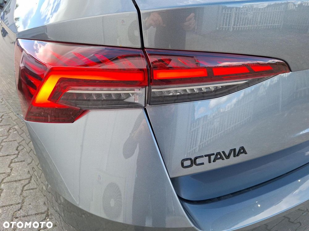 Skoda Octavia 1.5 TSI mHEV Sportline DSG - 10