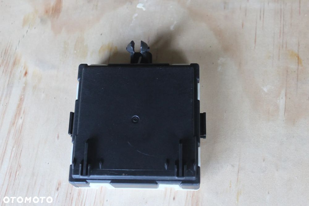 MODUŁ DRZWI MERCEDES W213 AA2139002322 2018 - 2