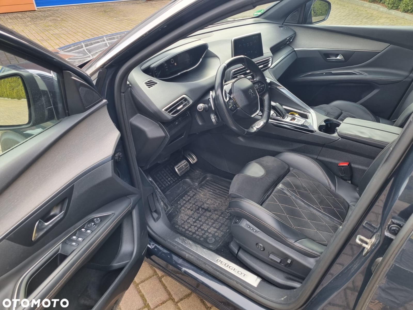 Peugeot 3008 2.0 BlueHDi GT S&S EAT8 - 5