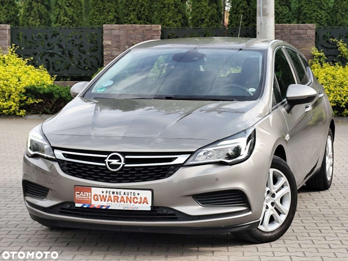 Opel Astra - 1