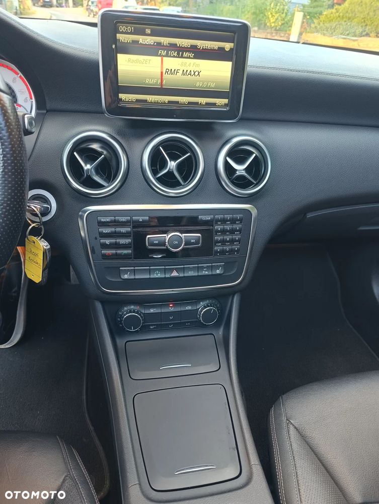 Mercedes-Benz Klasa A 200 CDI 7G-DCT AMG Line - 10