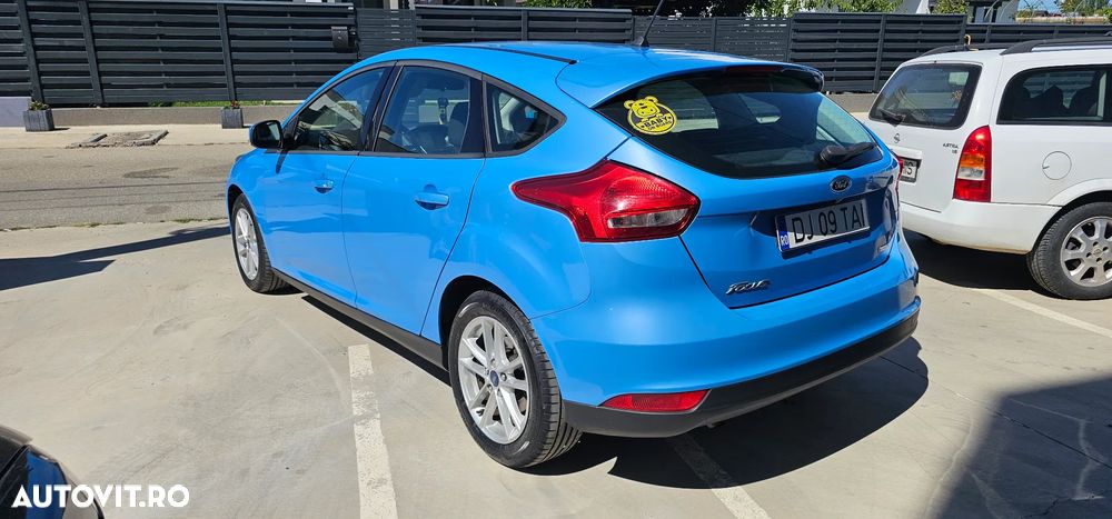 Ford Focus 1.0 EcoBoost Titanium - 4