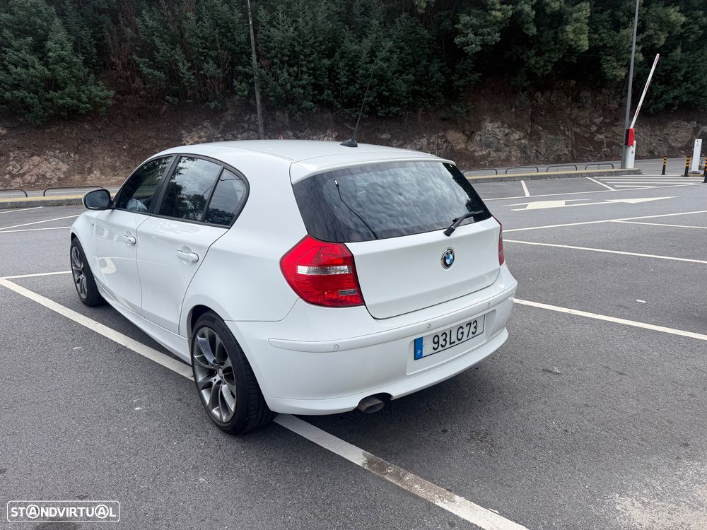 BMW 118 d Line Sport - 4