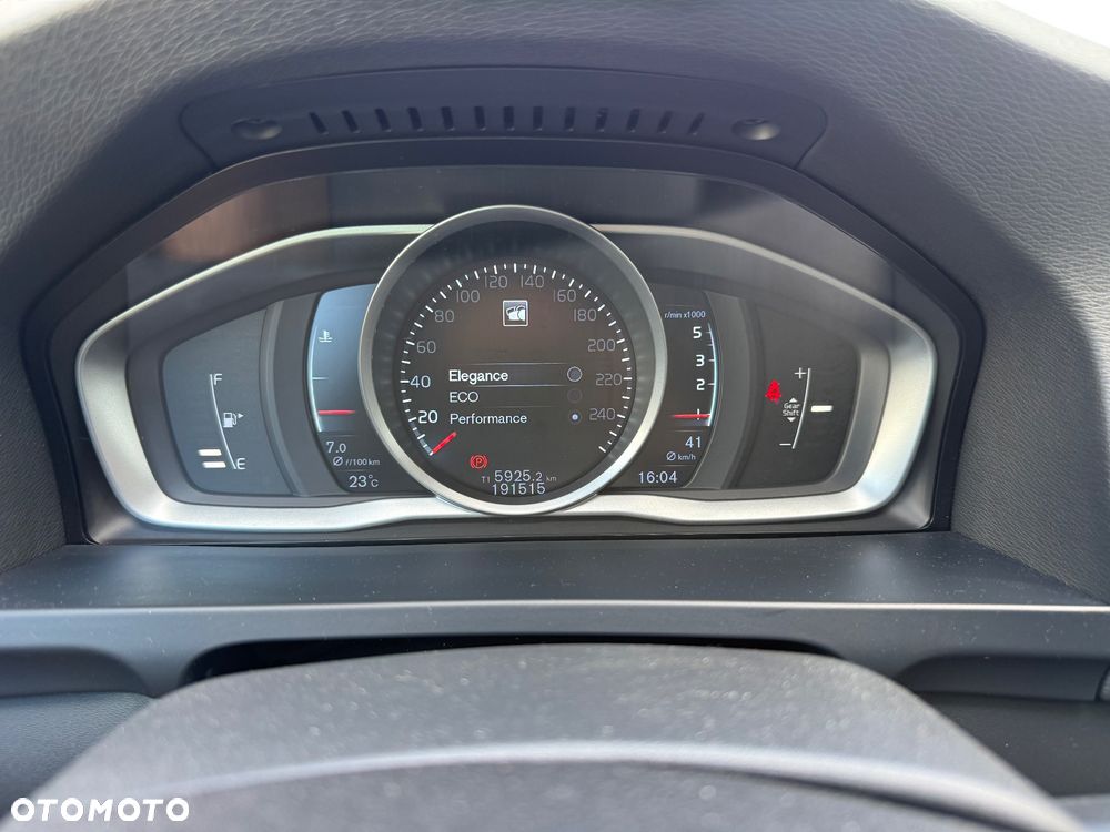 Volvo S60 D3 Drive-E R-Design Momentum - 32