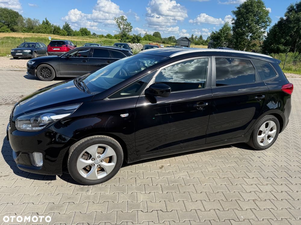 Kia Carens 1.7 CRDi 115 Dream-Team Edition - 5
