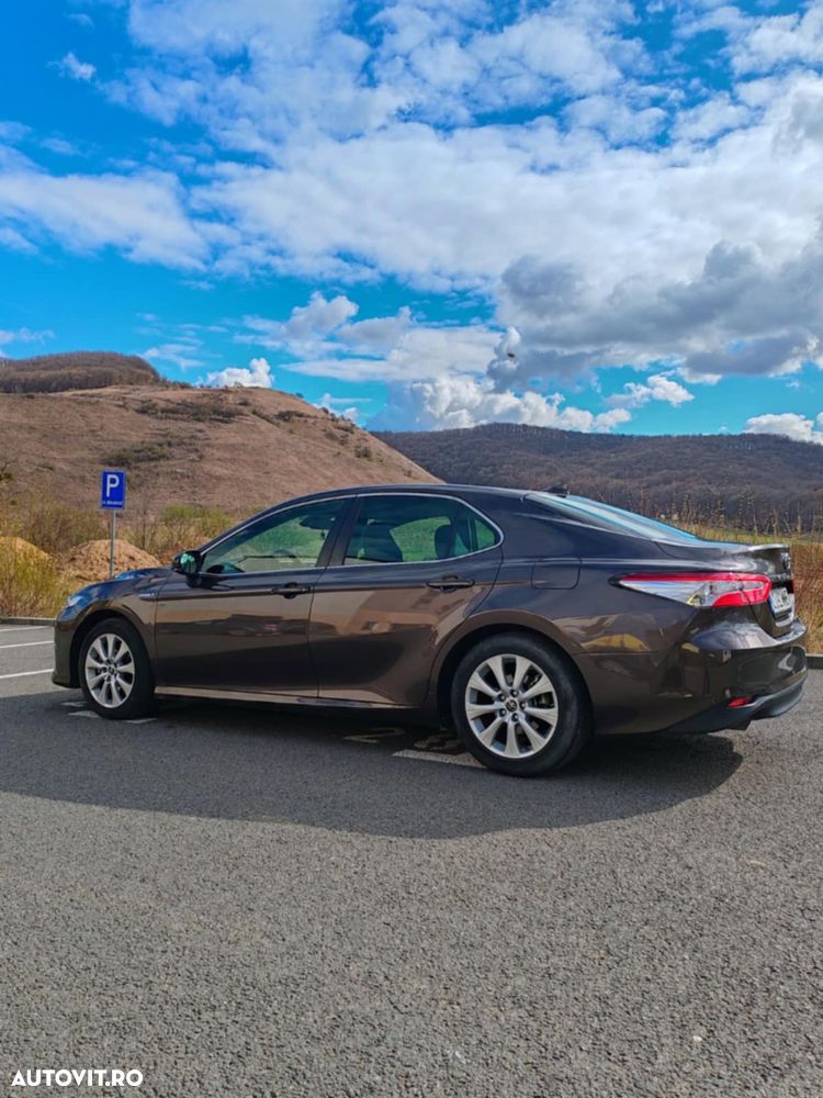 Toyota Camry 2.5 Business - 2
