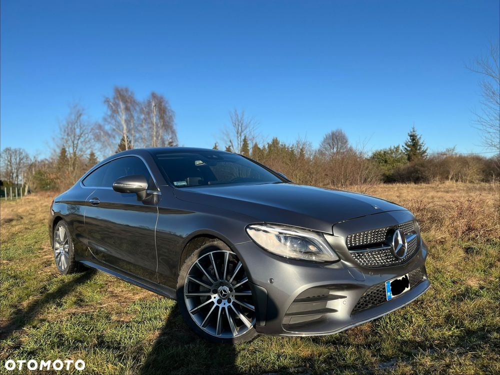 Mercedes-Benz Klasa C 300 4Matic 9G-TRONIC AMG Line - 5