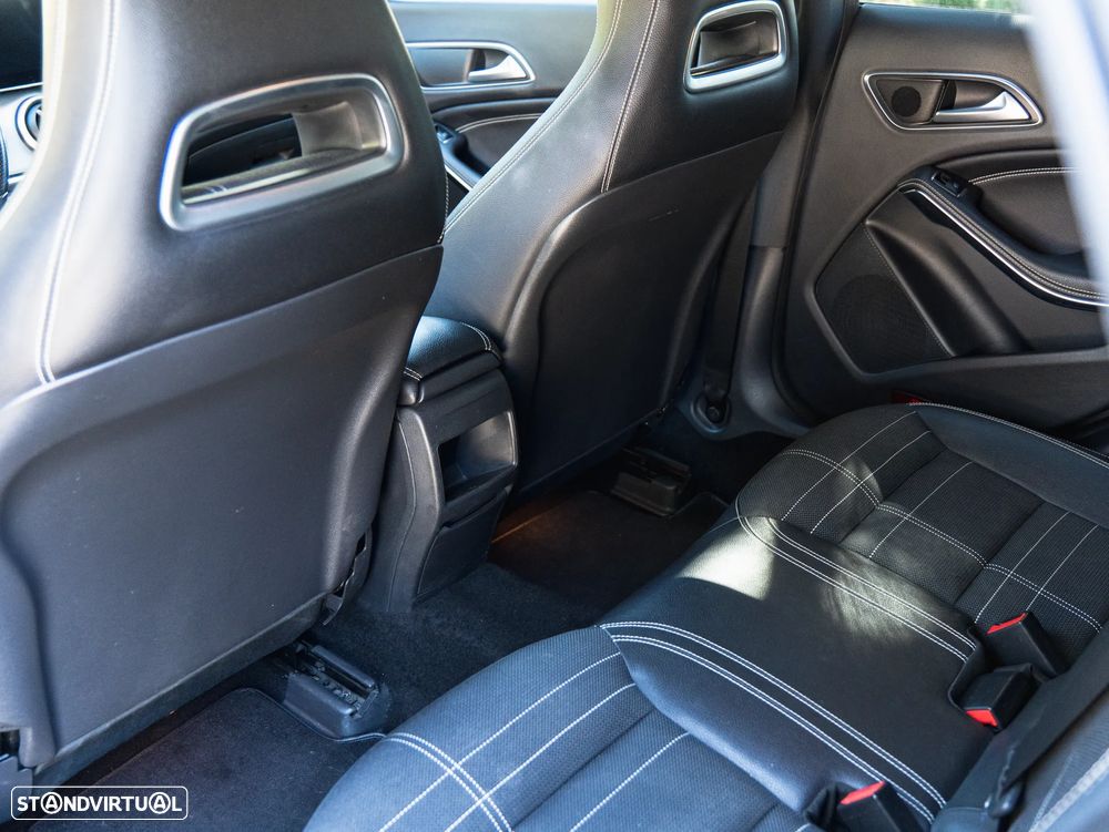 Mercedes-Benz CLA 200 - 22