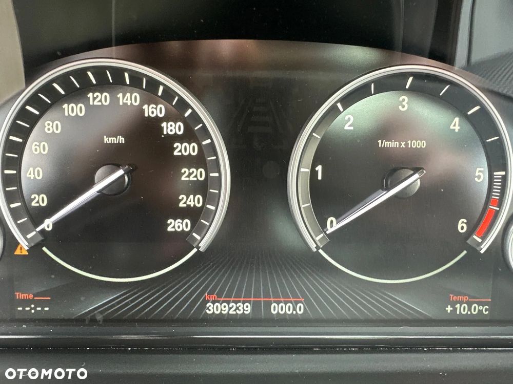 BMW Seria 5 - 24