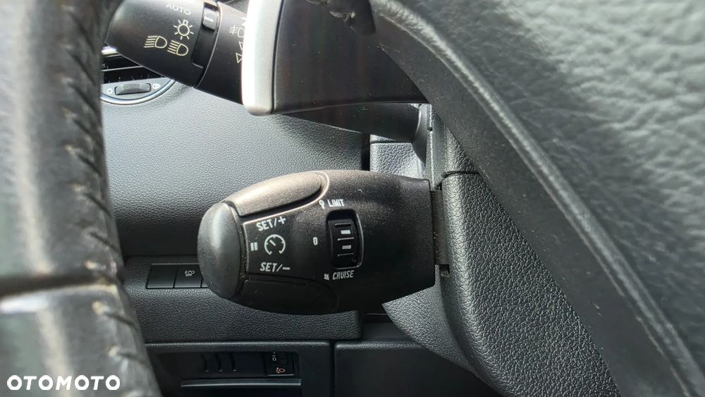 Peugeot 3008 e-HDi FAP 115 EGS6 Stop&Start Allure - 24
