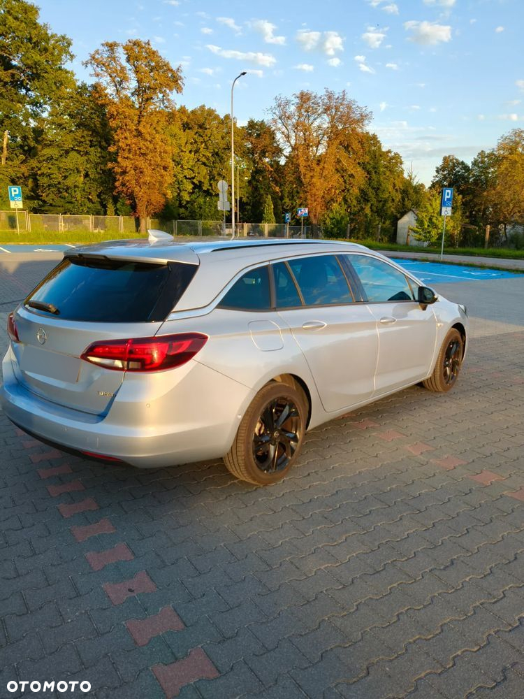Opel Astra V 1.4 T Dynamic - 12