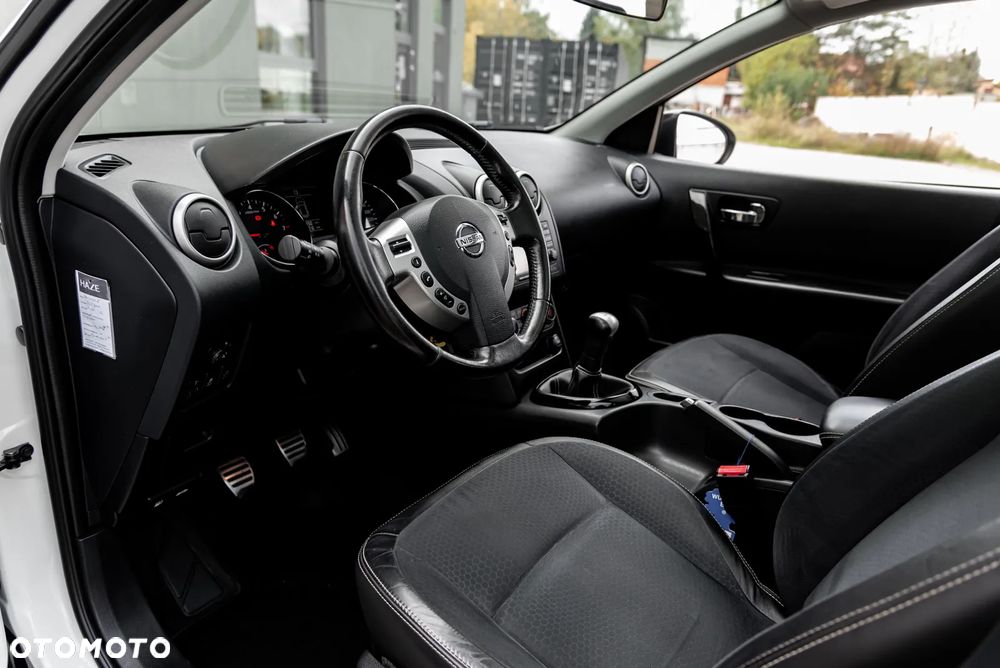 Nissan Qashqai - 17
