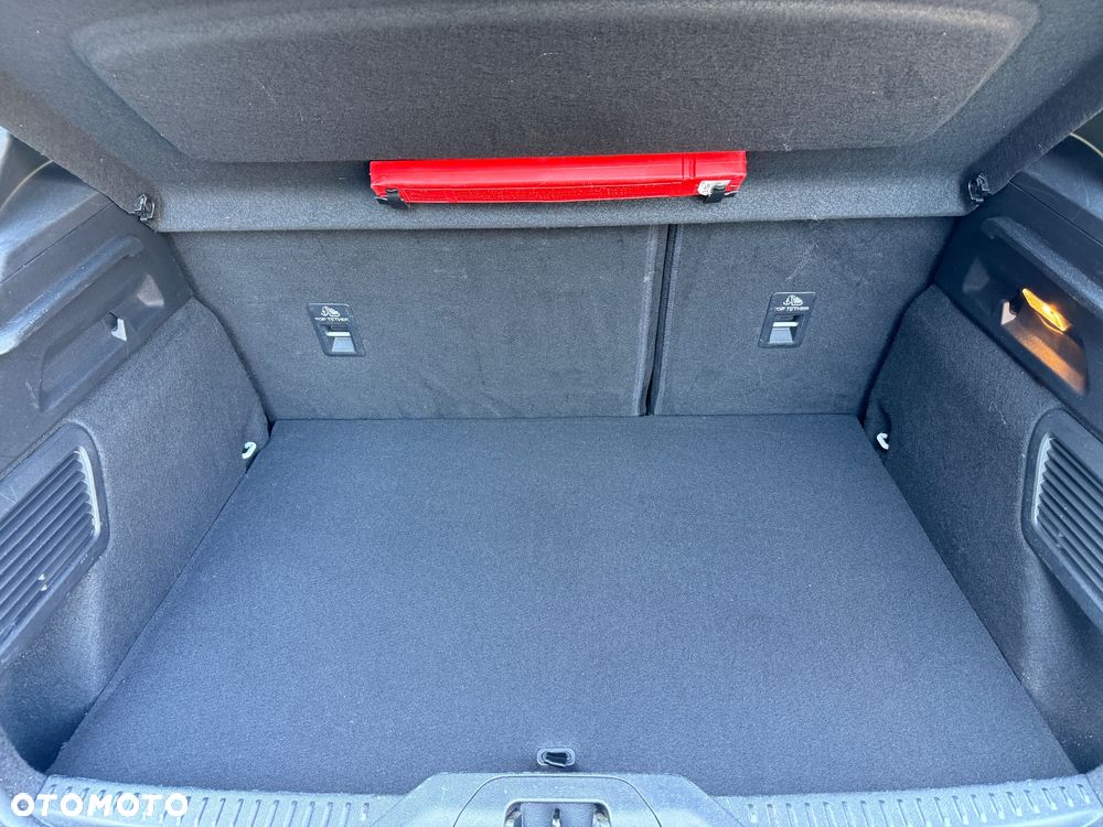 Ford Focus 1.5 EcoBoost STart-Stopp-System ST-LINE - 32