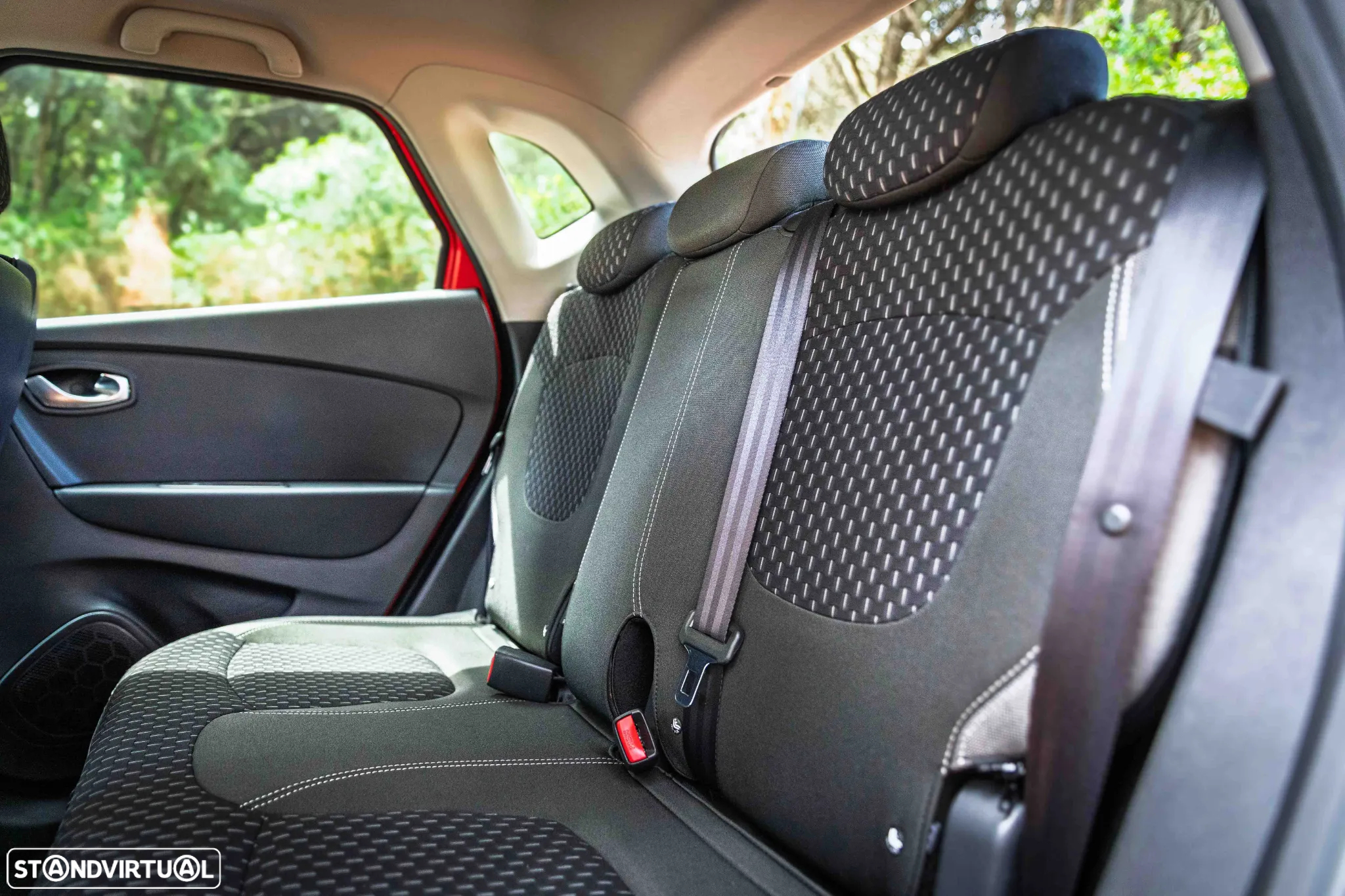 Renault Captur 1.5 dCi Exclusive C/Pneu - 20