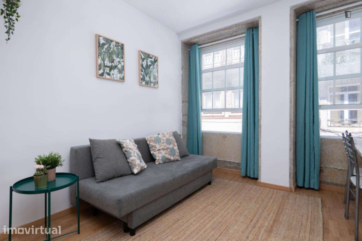 Apartamento com 1 quartos - localizado em Santo Ildefonso Porto - Grande imagem: 3/41